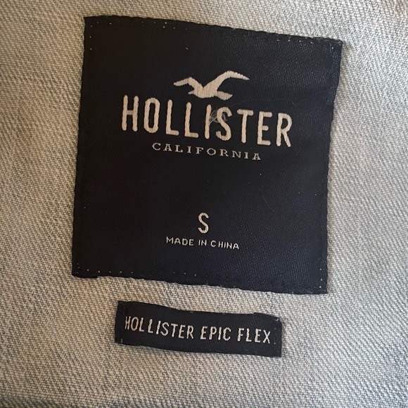 Hollister Men’s/Teen Jean Jacket - Picture 2 of 5